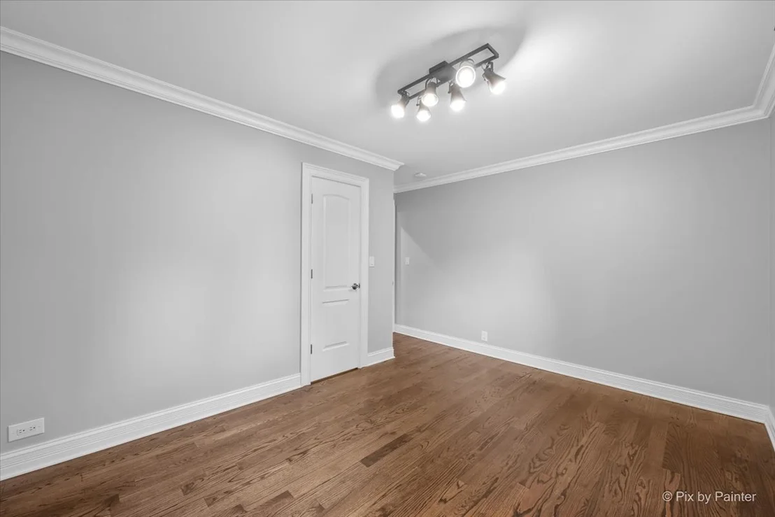 Photo of 506 Lakepoint Drive