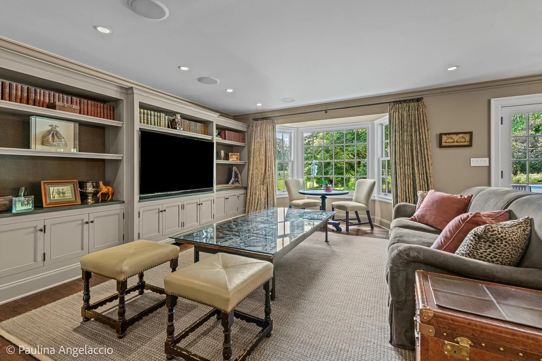 Photo of 13 Deepwood Road