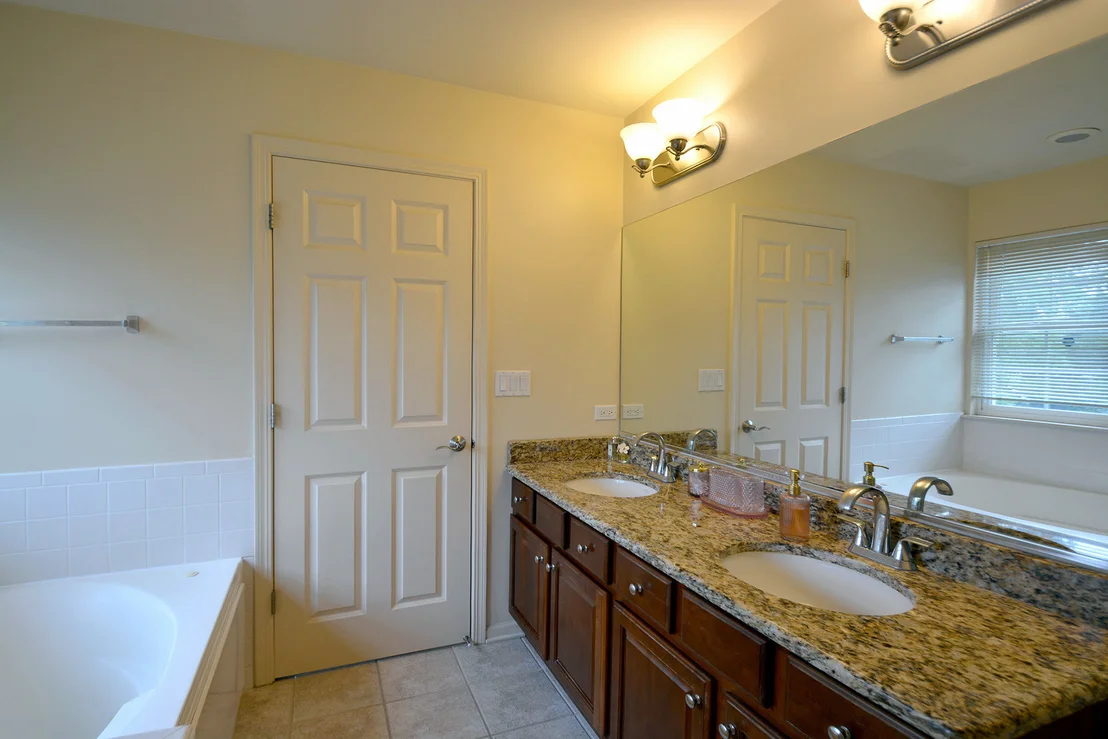 Photo of 4270 Linden Tree Lane
