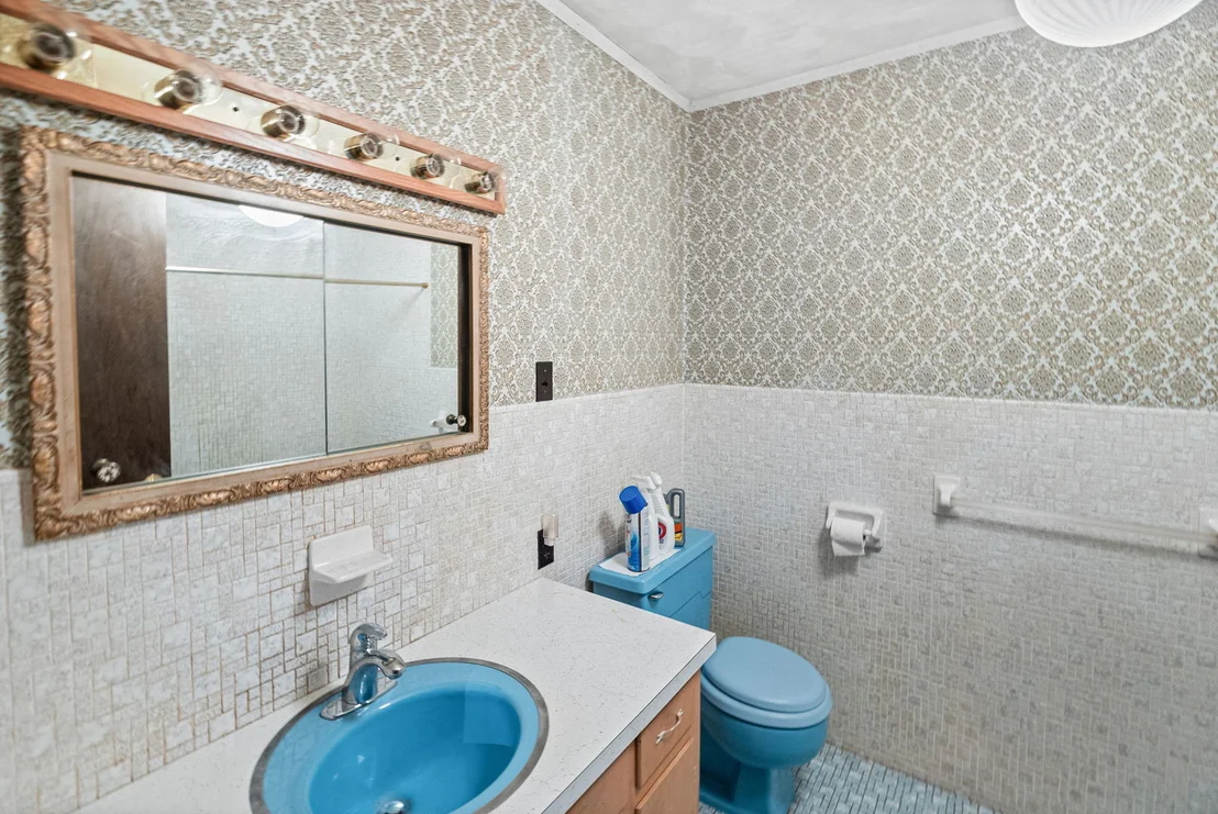 Photo of 414 Gilliland Road