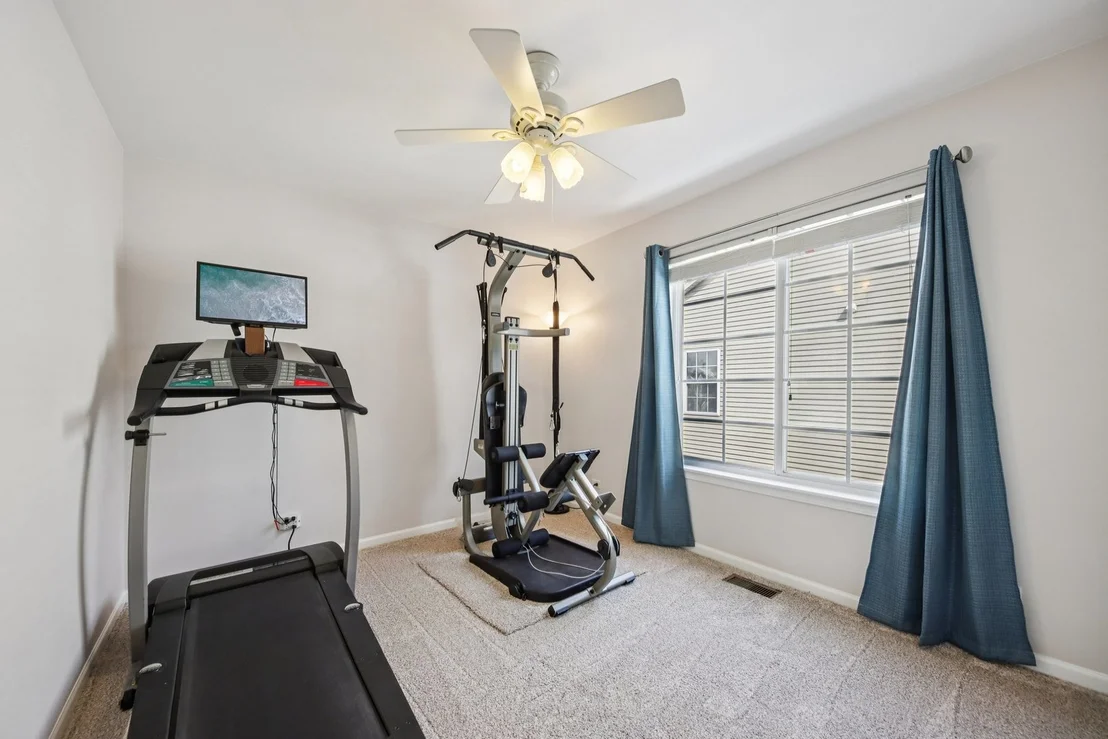 Photo of 1195 Hadley Circle