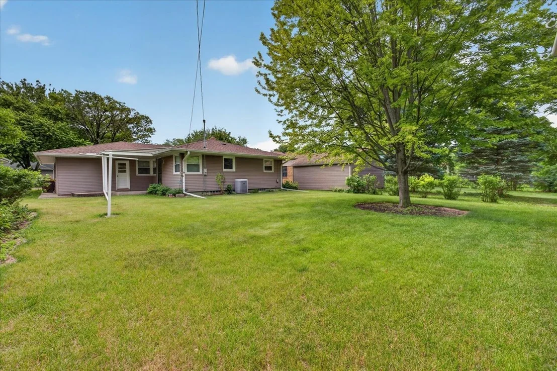 Photo of 404 Fairview Boulevard