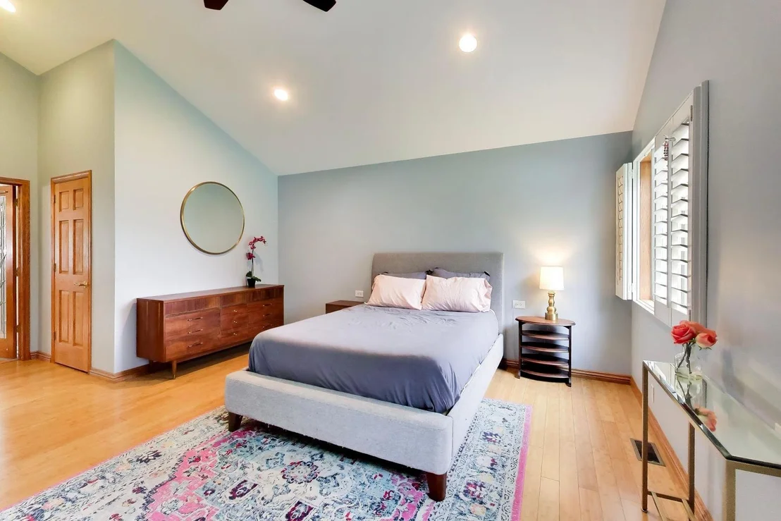 Photo of 801 E Golfview Drive