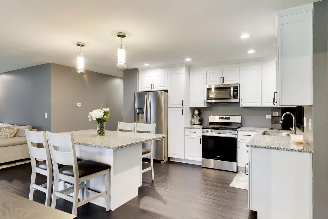 Photo of 1430 Sequoia Lane