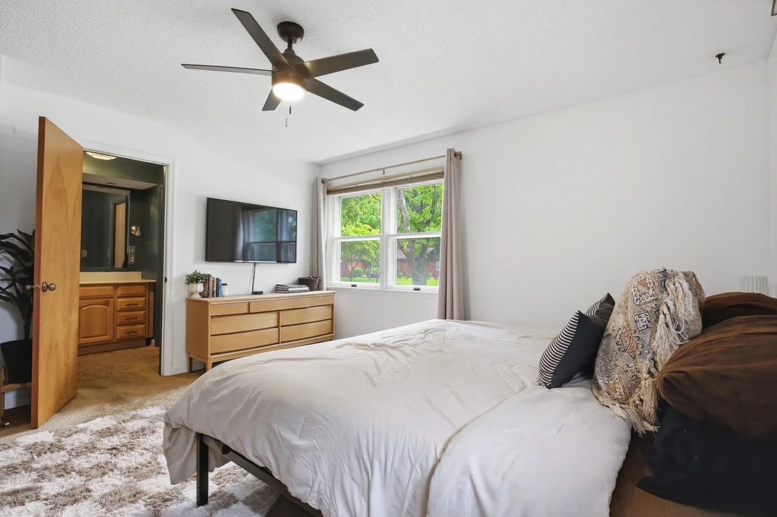 Photo of 2307 Boudreau Drive