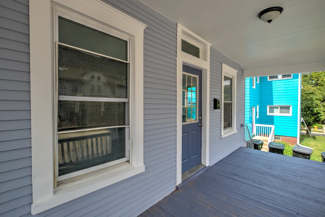 Photo of 310 N Mclean Street