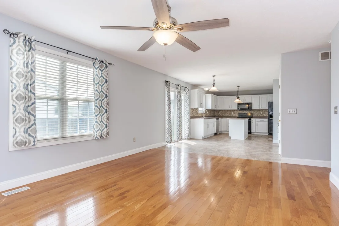 Photo of 1410 Tralee Lane