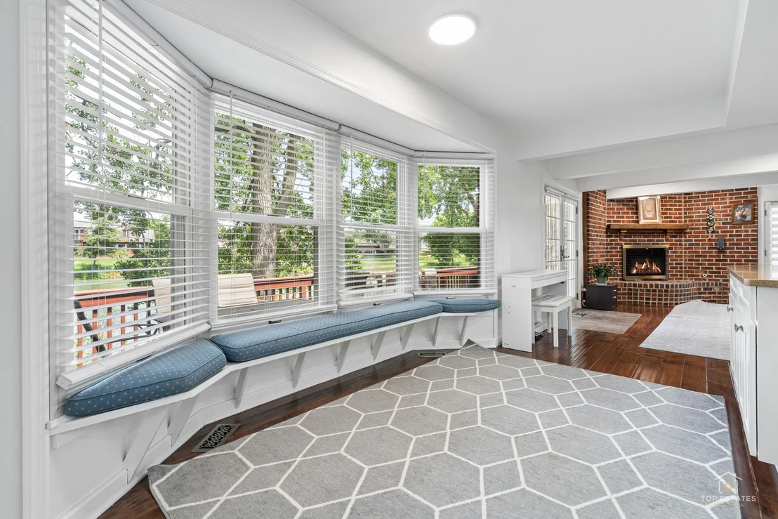 Photo of 887 N Dovington Court
