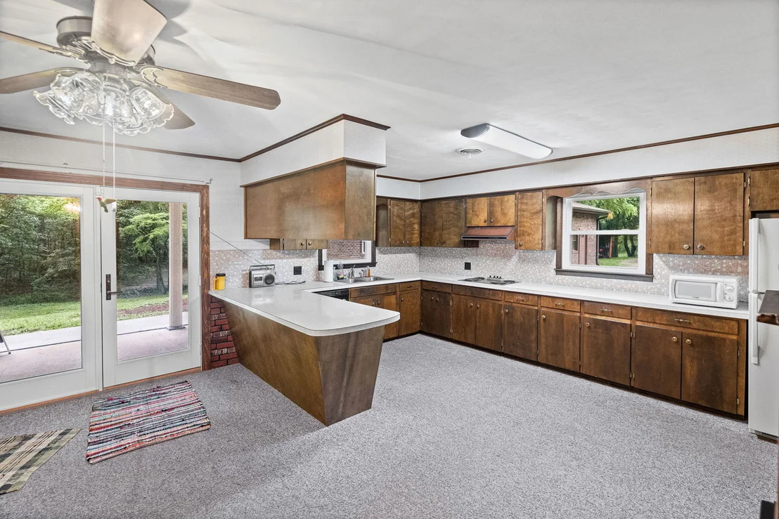 Photo of 414 Gilliland Road