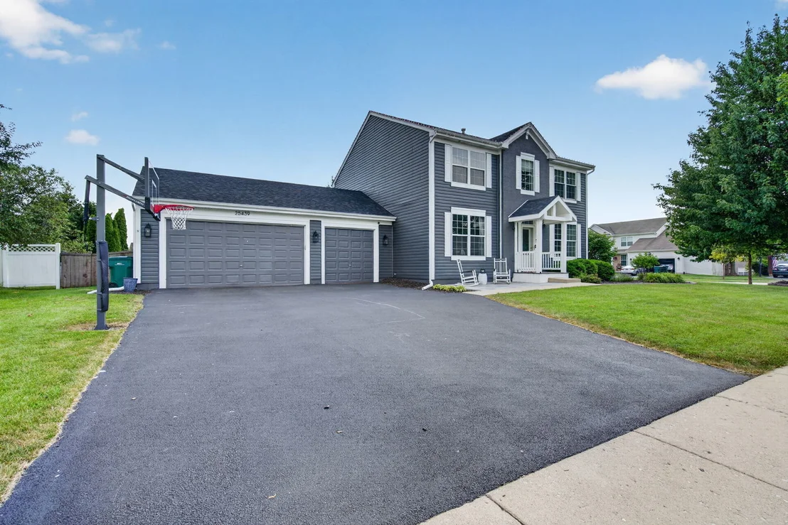Photo of 25439 Bower Court