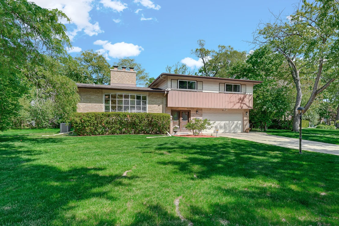 Photo of 895 Sumac Road