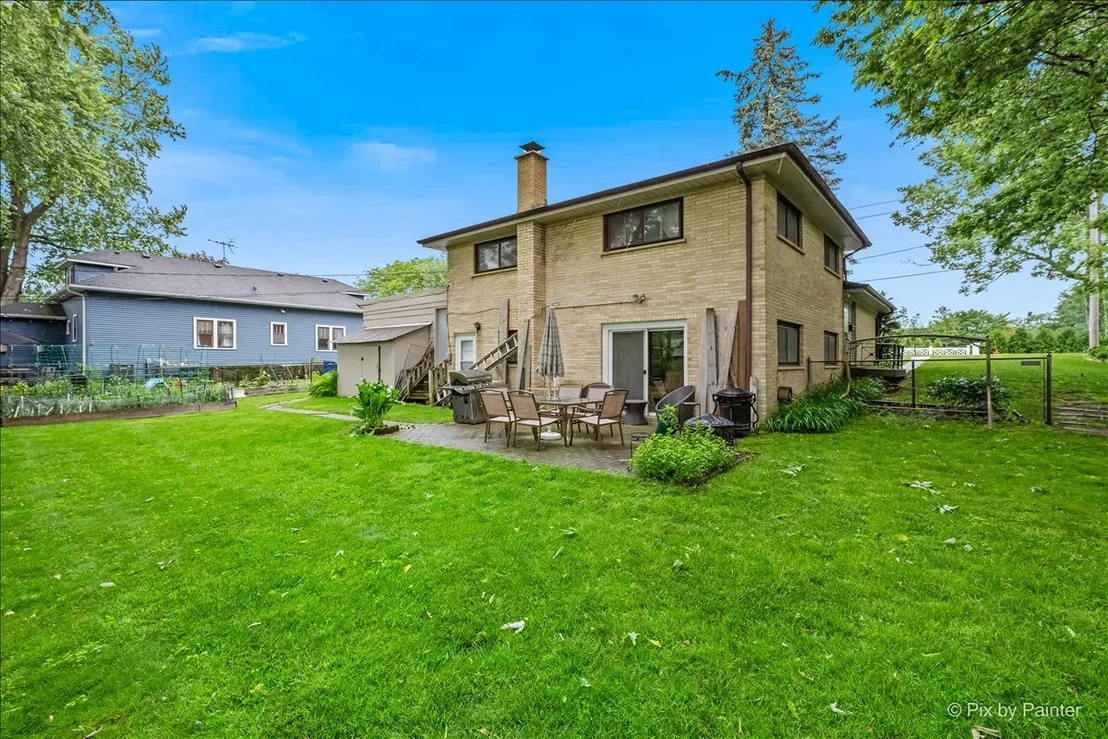 Photo of 2530 Old Glenview Road