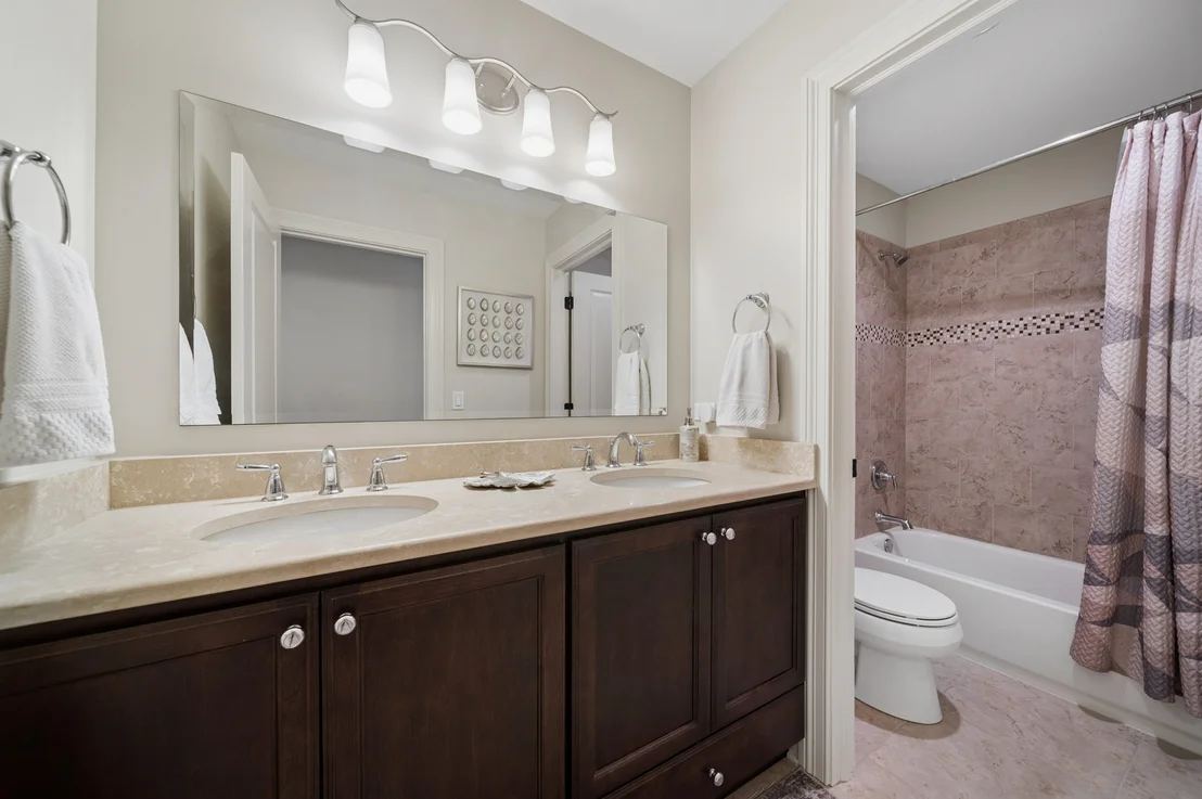 Photo of 845 Citizen Avenue