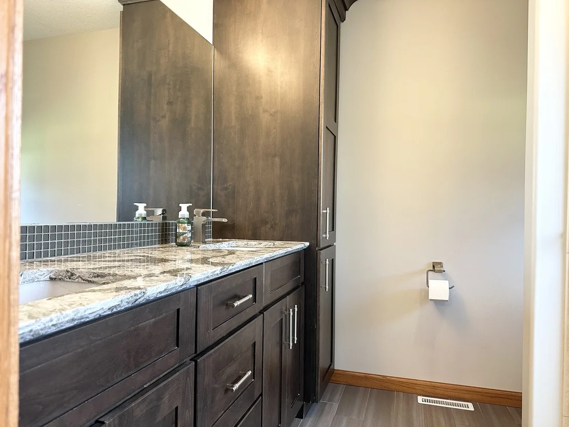 Photo of 1602 Sunridge Drive
