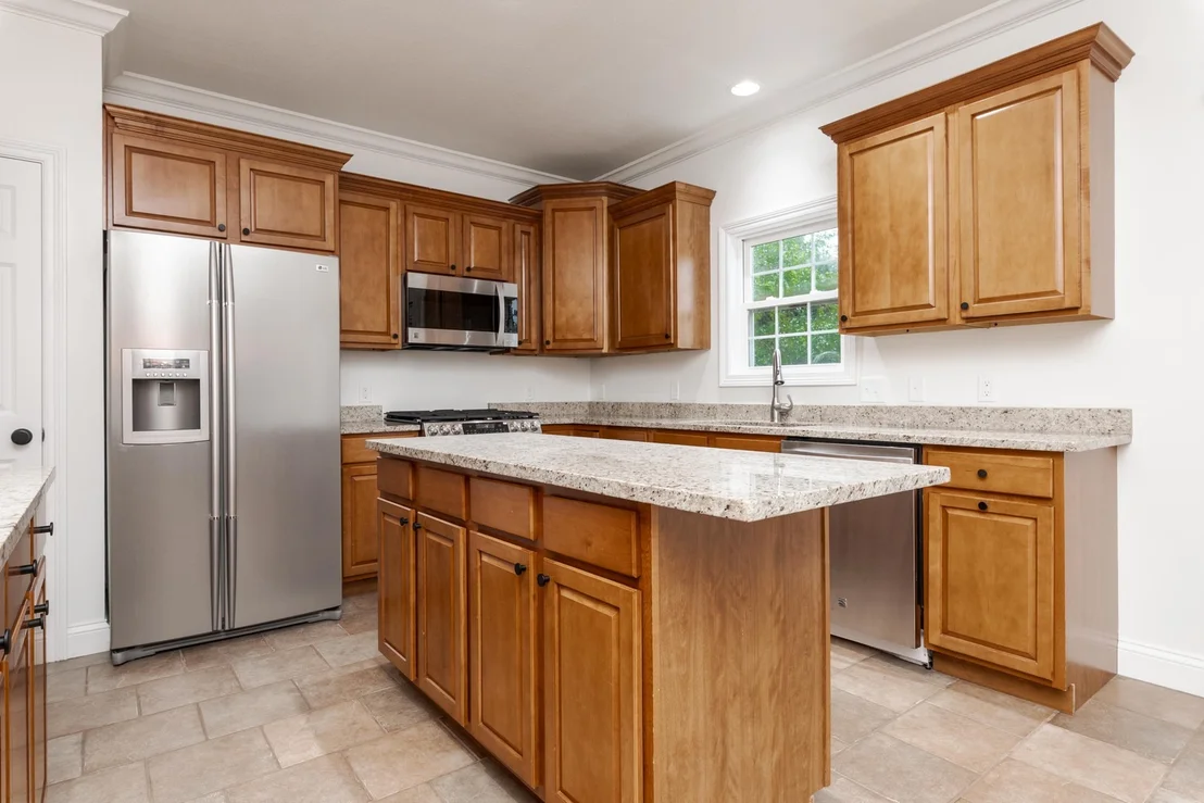 Photo of 980 Balsam Road