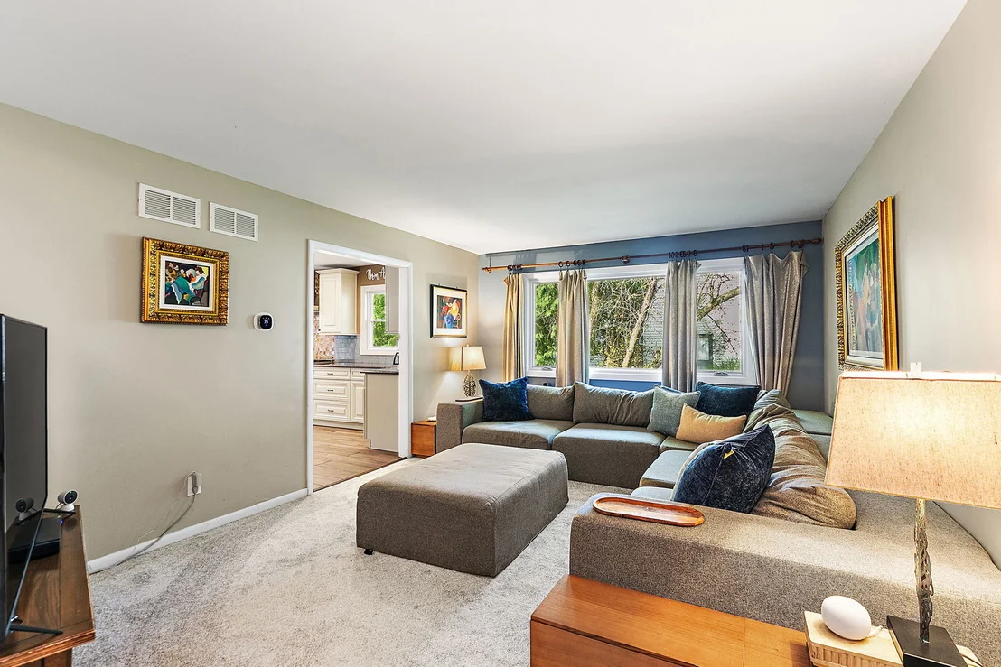 Photo of 40W719 Longshadow Lane