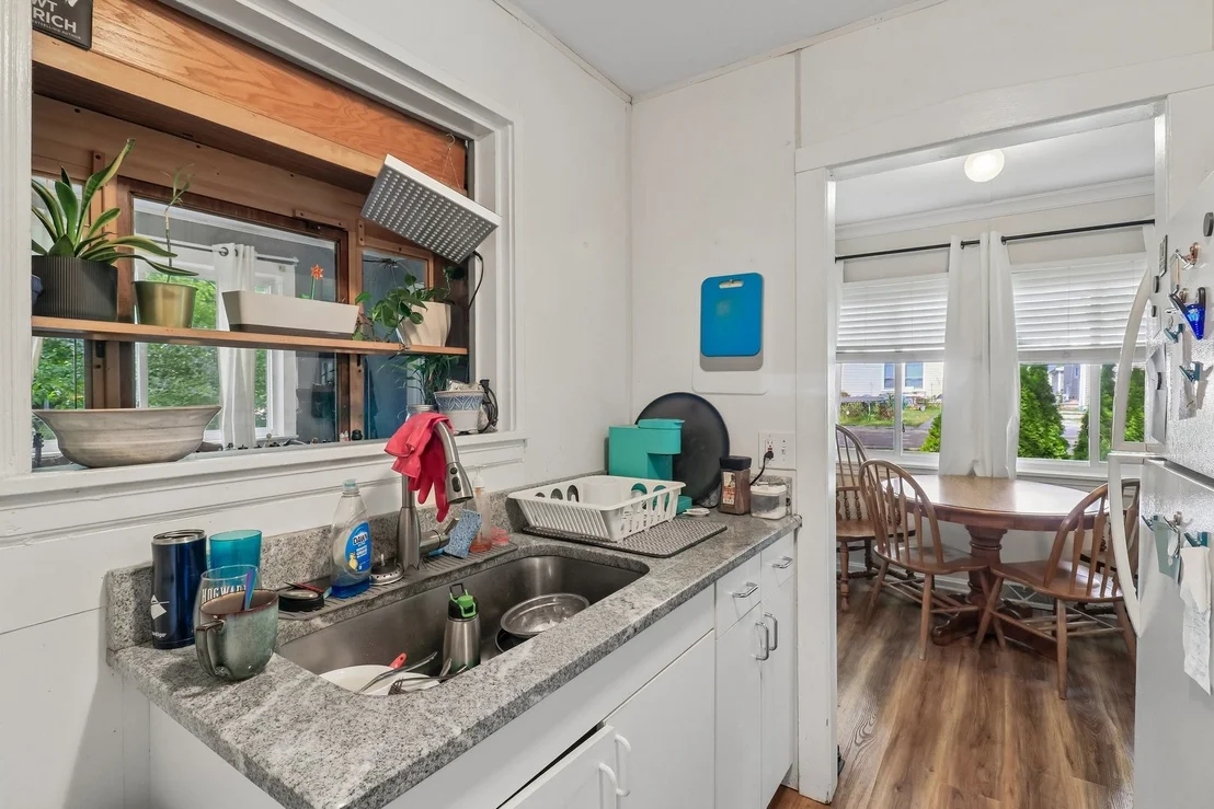 Photo of 121 Beachview Drive