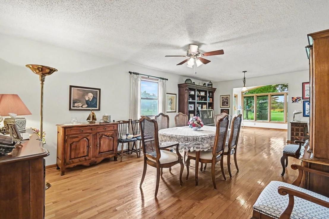 Photo of 524 Parkside Drive