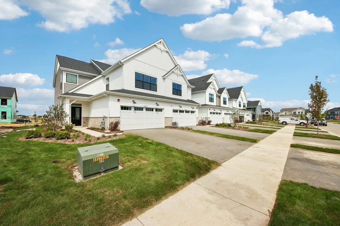 Photo of 15451 W Amelia Circle
