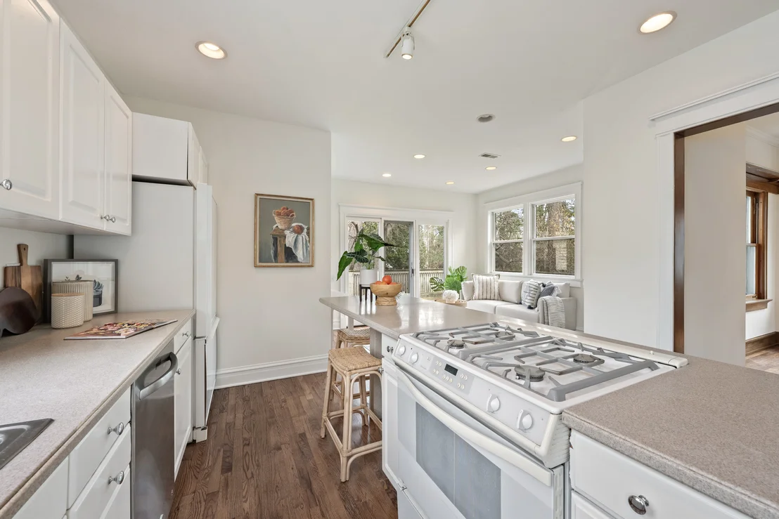 Photo of 841 Prospect Avenue
