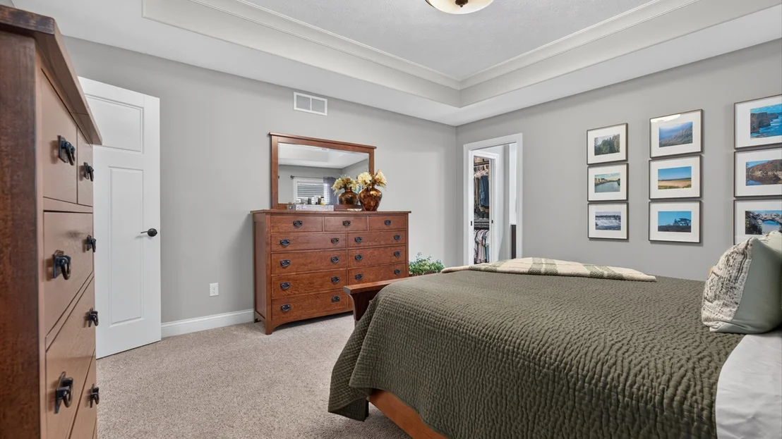 Photo of 2416 Shepard Road