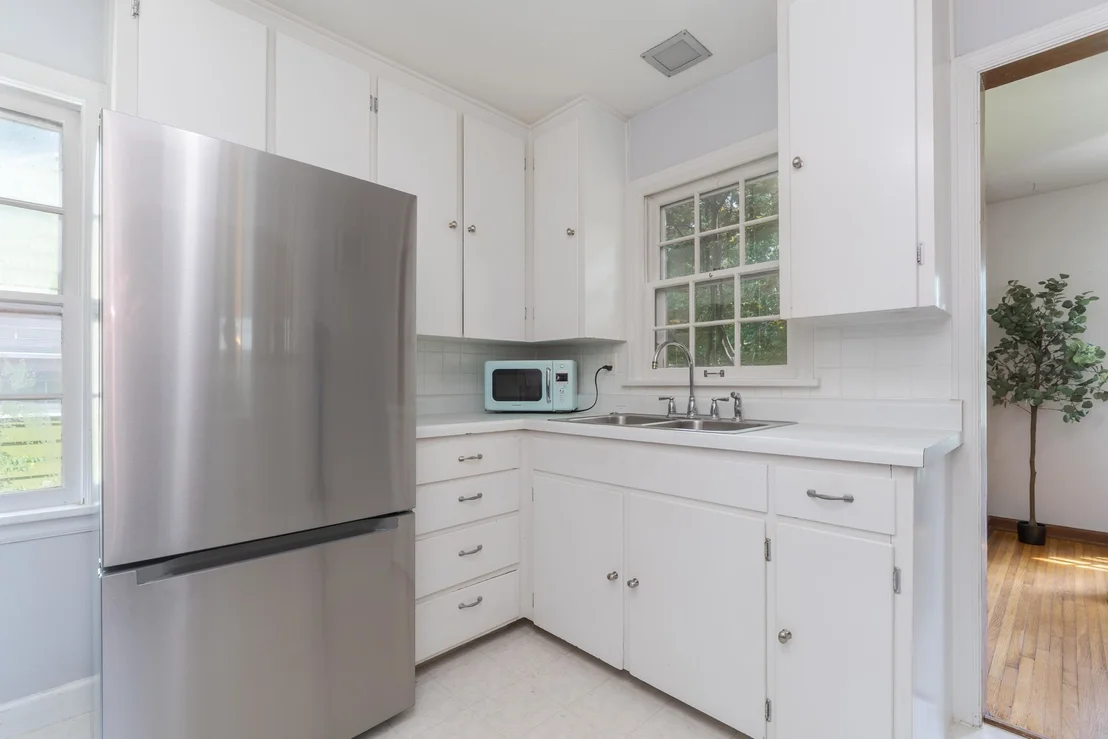 Photo of 821 Normal Avenue