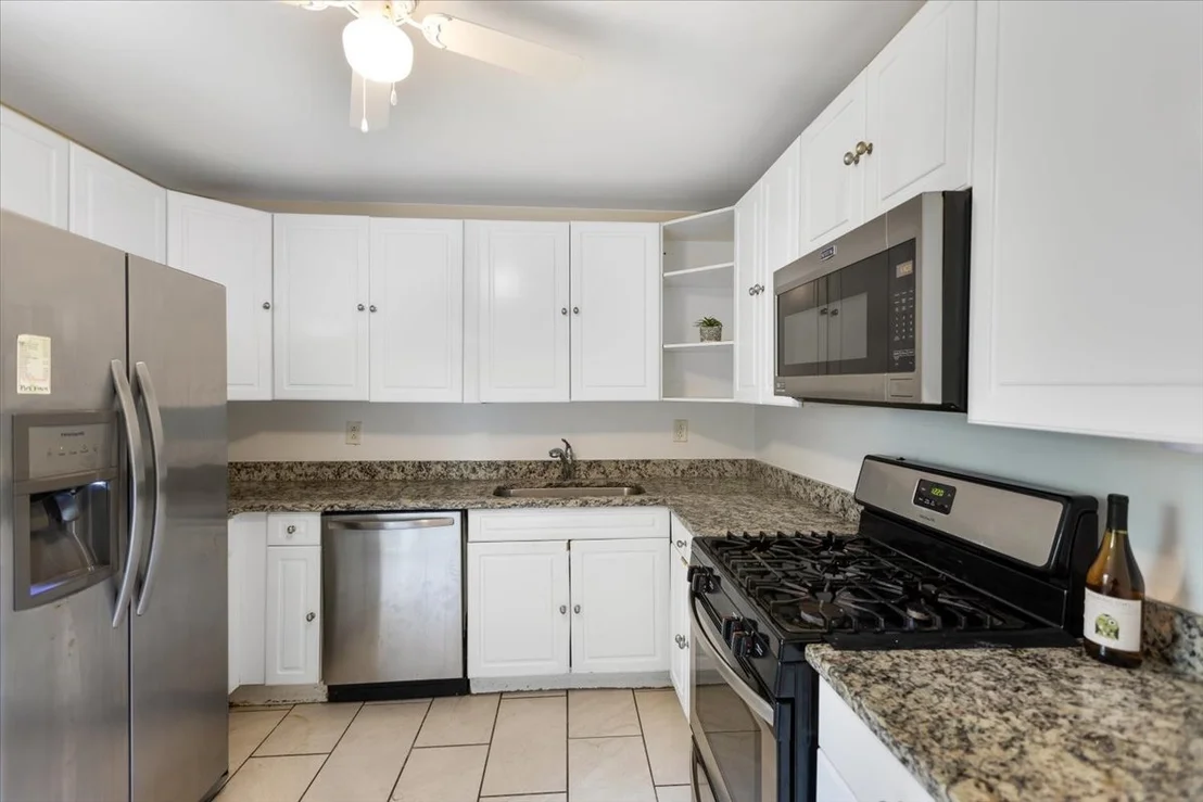 Photo of 321 ONARGA Street
