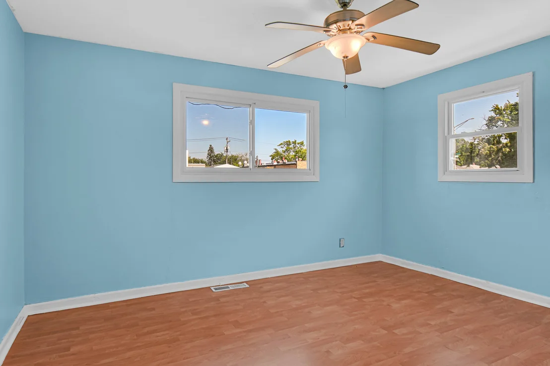 Photo of 17044 Burnham Avenue