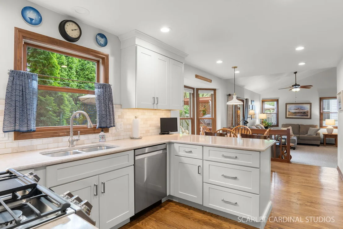 Photo of 27w180 Chestnut Lane
