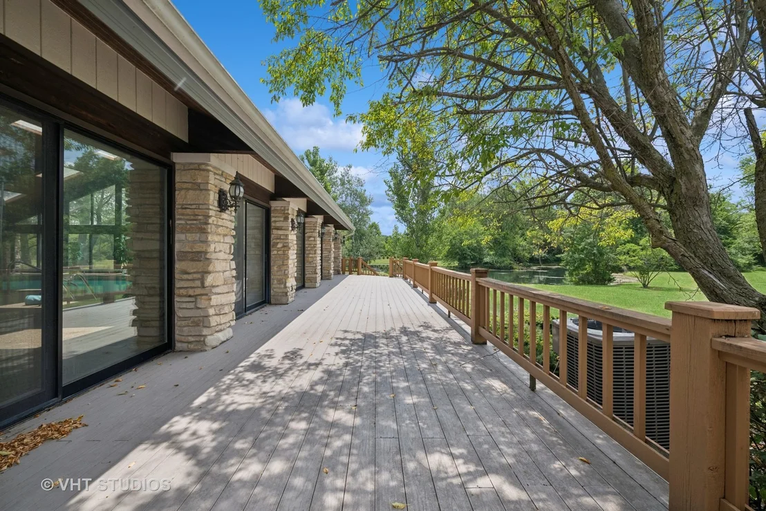 Photo of 153 Algonquin Road