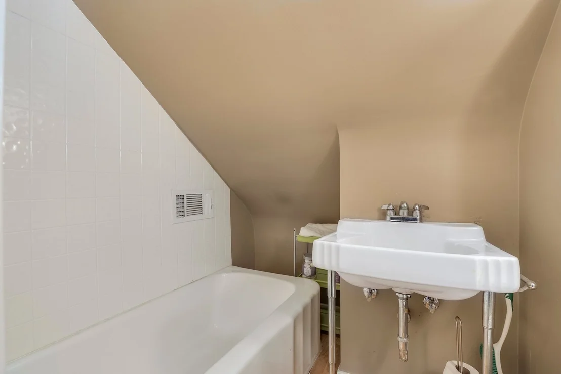 Photo of 6941 29th Place
