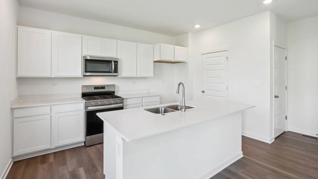 Photo of 985 Emerald Drive