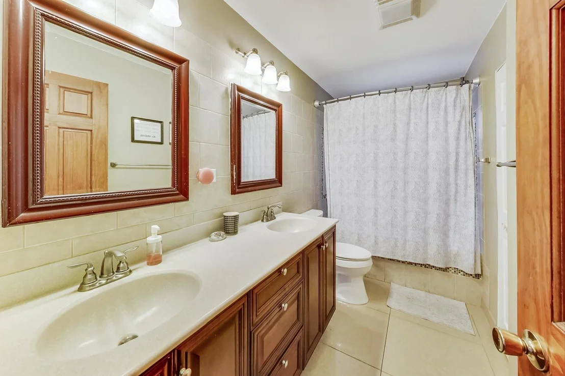 Photo of 4010 N Firestone Drive