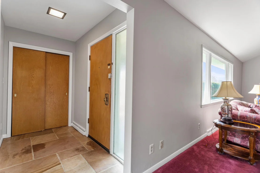 Photo of 1420 Mayfair Road