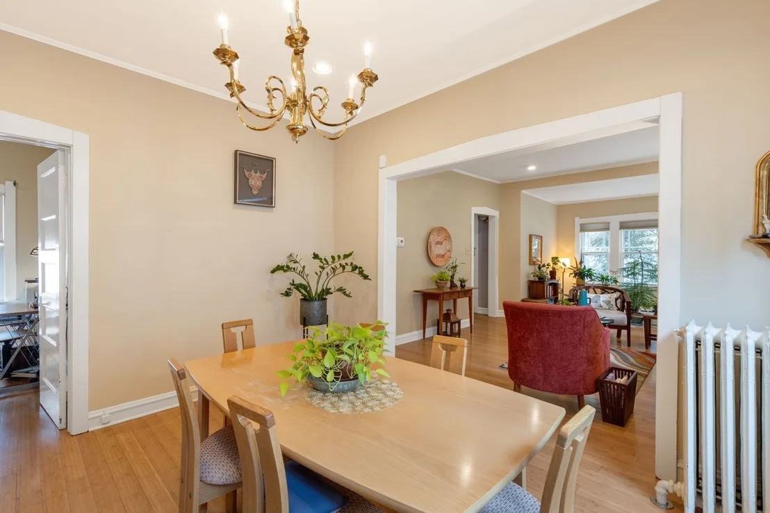 Photo of 1122 Monroe Street