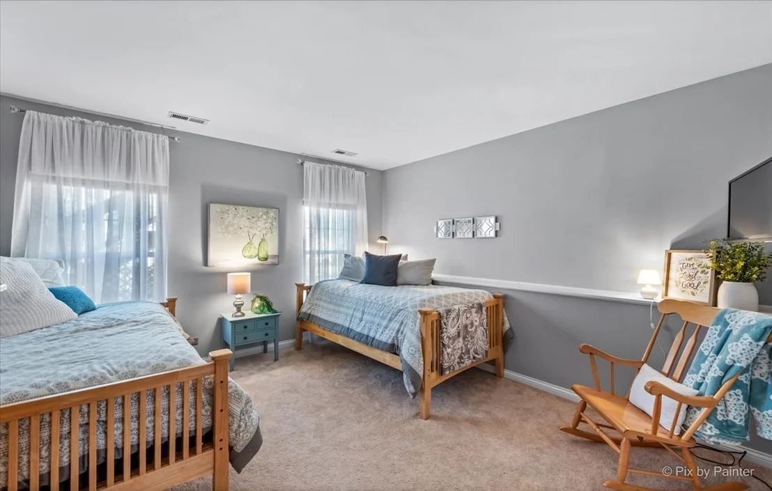 Photo of 924 Viewpointe Drive