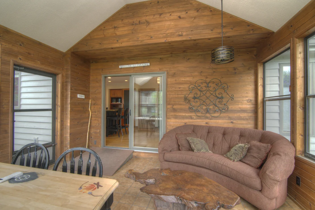 Photo of 346 Meadowrue Lane