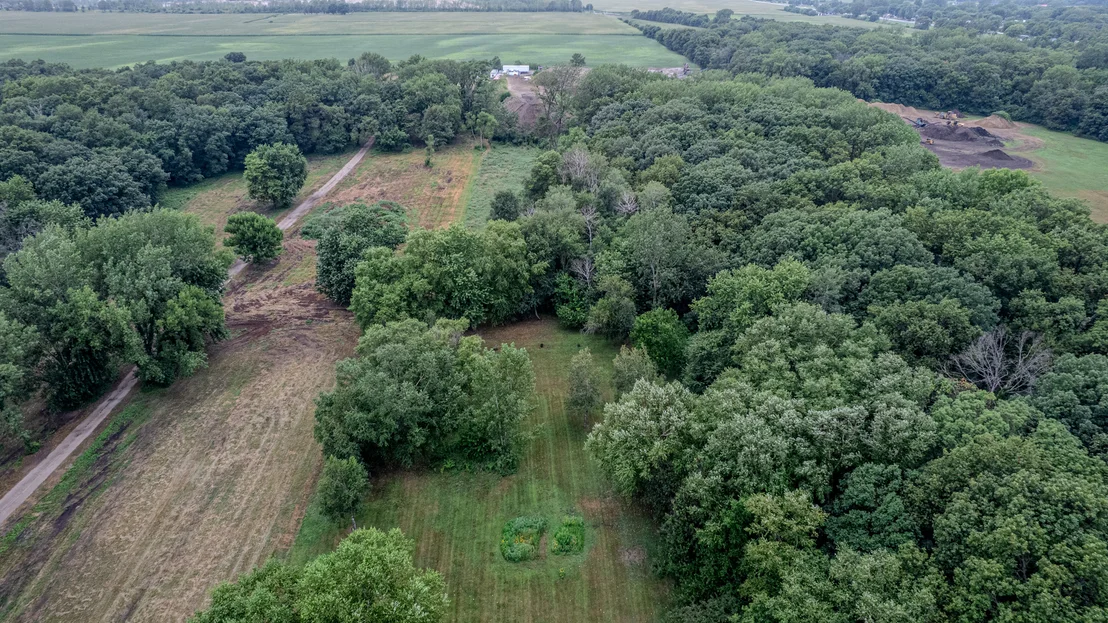 Photo of 330 S 5000w Road