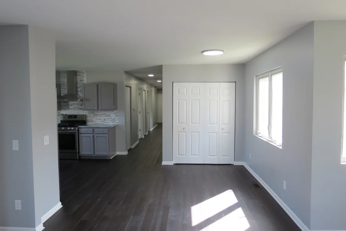 Photo of 527 Binder Street
