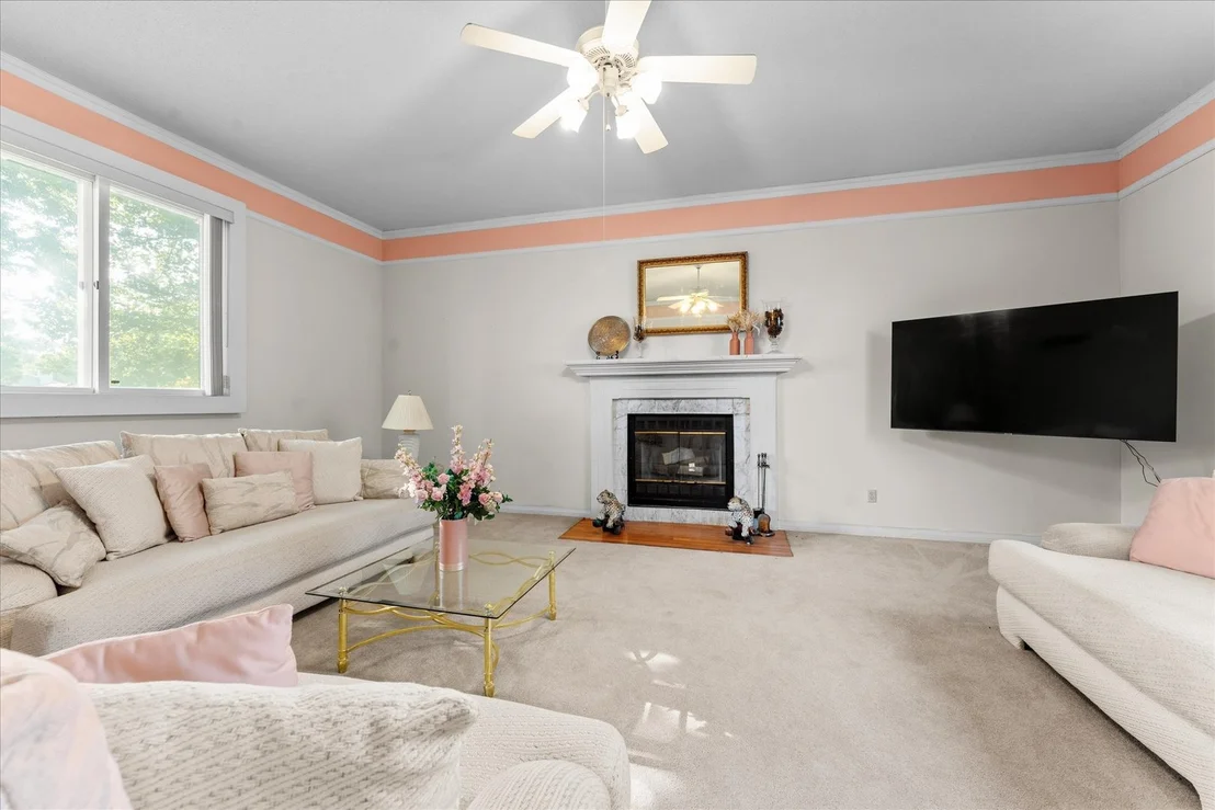 Photo of 1708 Oak Park Drive