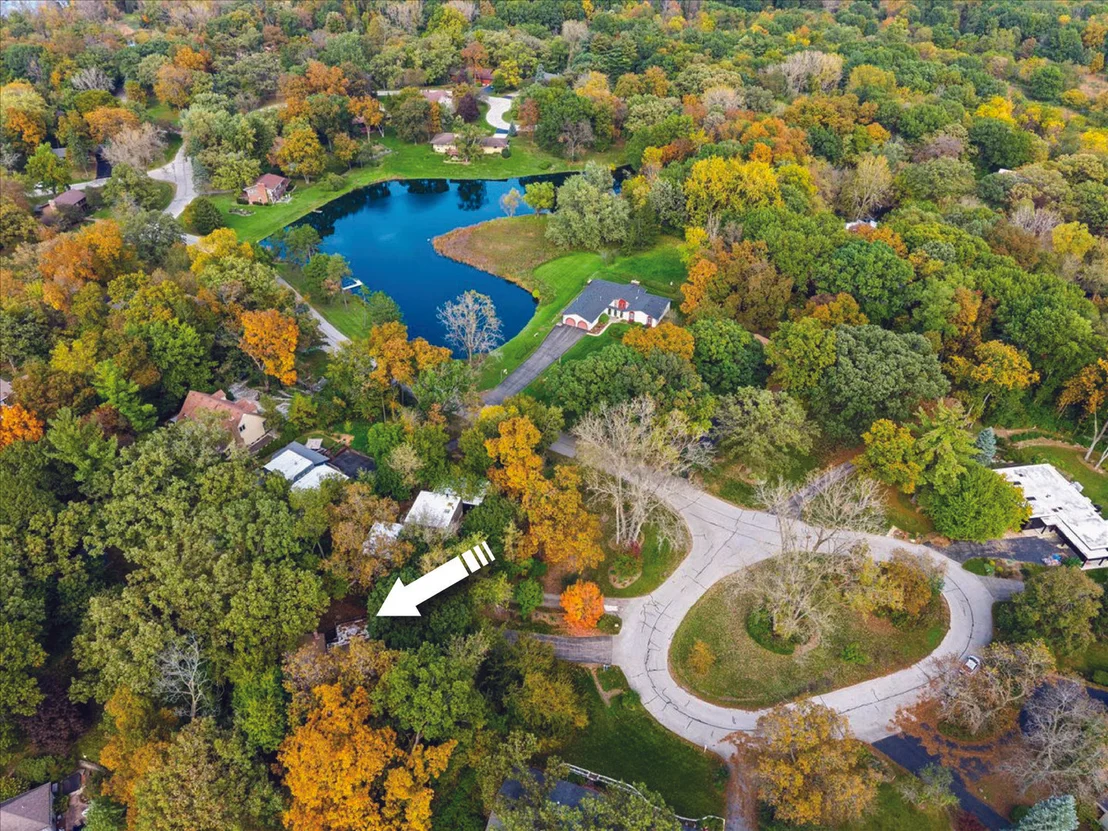 Photo of 13N200 Wedgewood Drive
