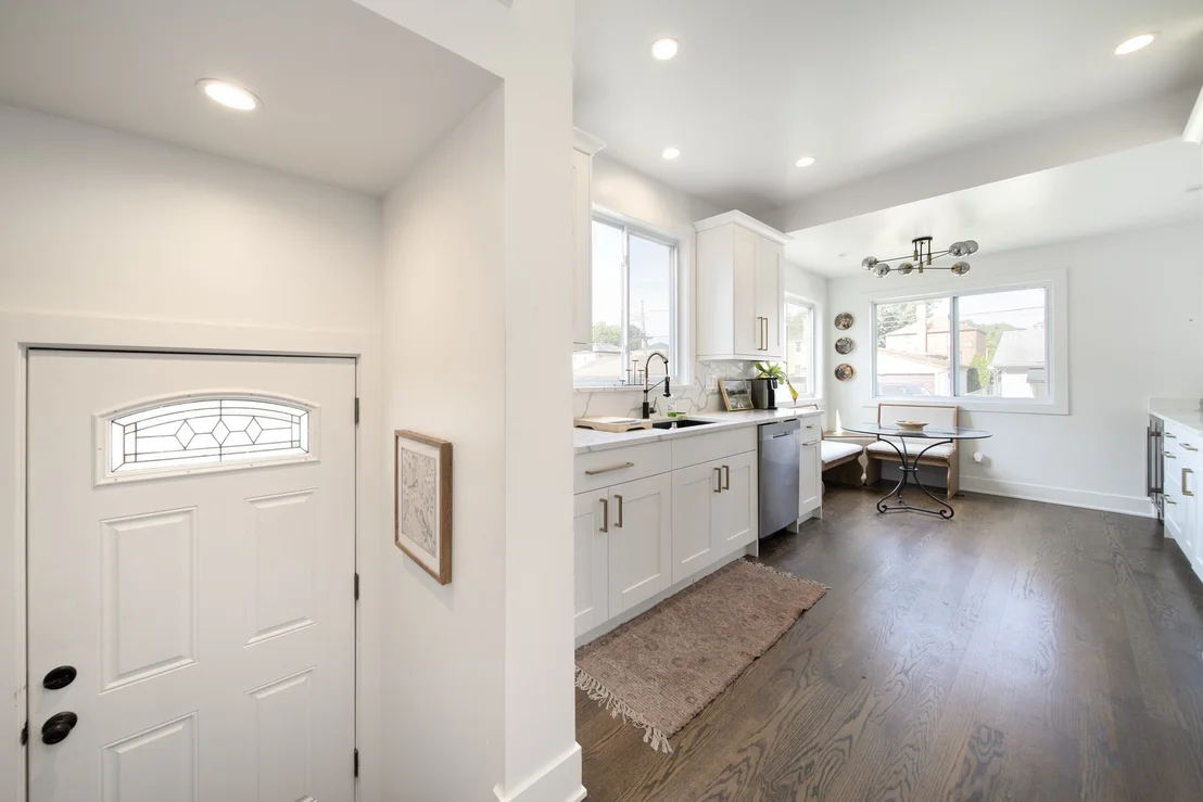 Photo of 2632 Maple Street