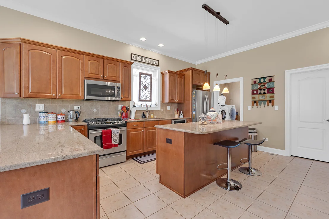 Photo of 101 Rose Drive