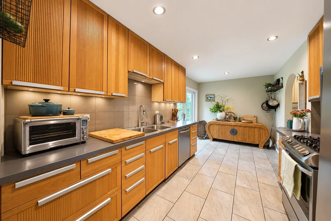 Photo of 426 Amherst Avenue