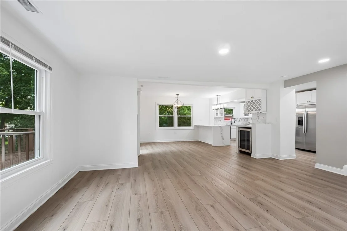 Photo of 2272 Asbury Road