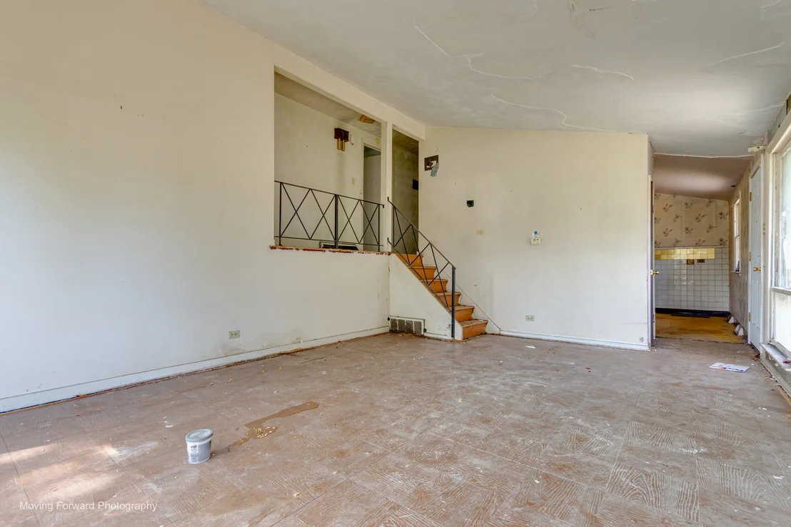 Photo of 16510 Winchester Avenue