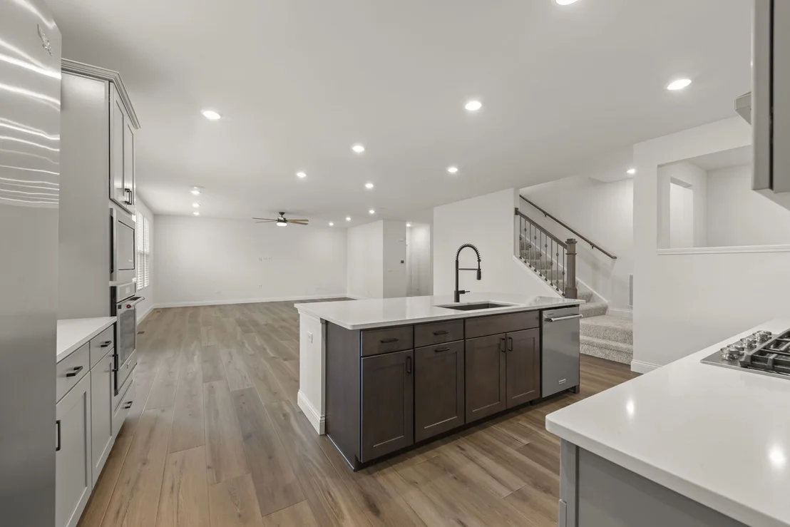 Photo of 3687 Peregrine Way