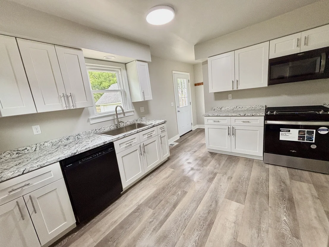 Photo of 817 Chicago Street