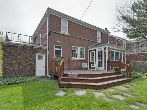 Photo of 3207 THAYER Street