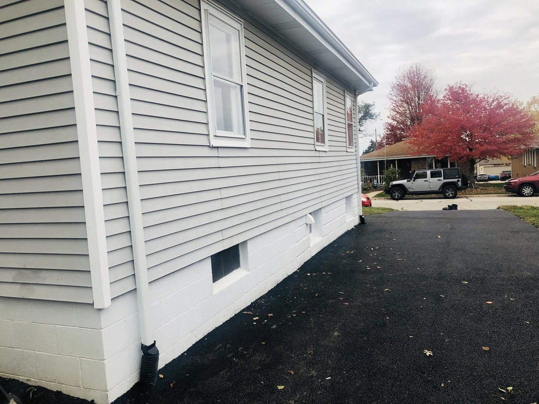 Photo of 1715 CORA Street